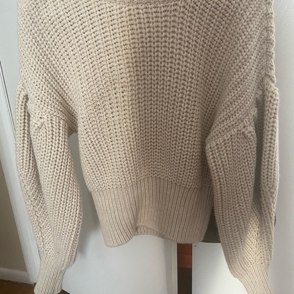 ⭐️beautiful Zara sweater size S - Picture 2 of 2